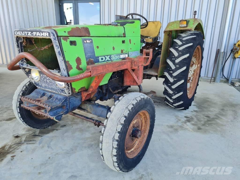 Deutz-Fahr DX 3.30 Tractors