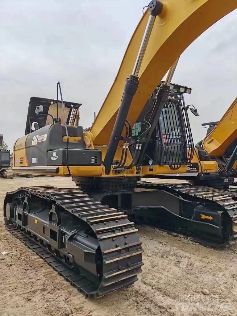 CAT 340 Crawler Excavators