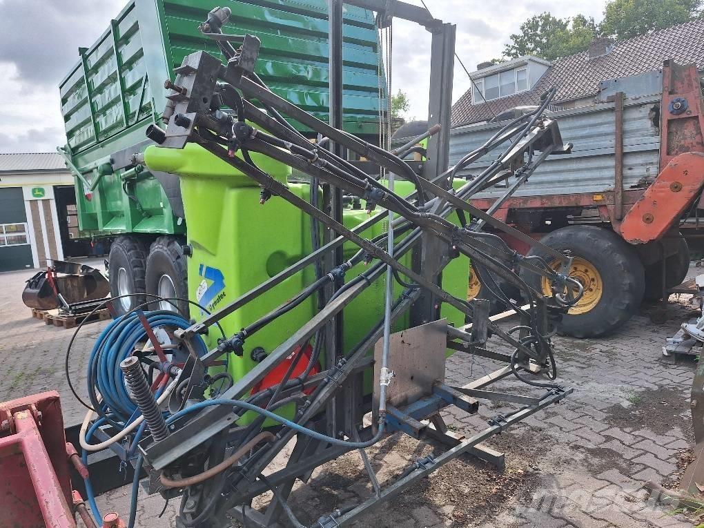 Tecnoma veldspuit Mounted sprayers