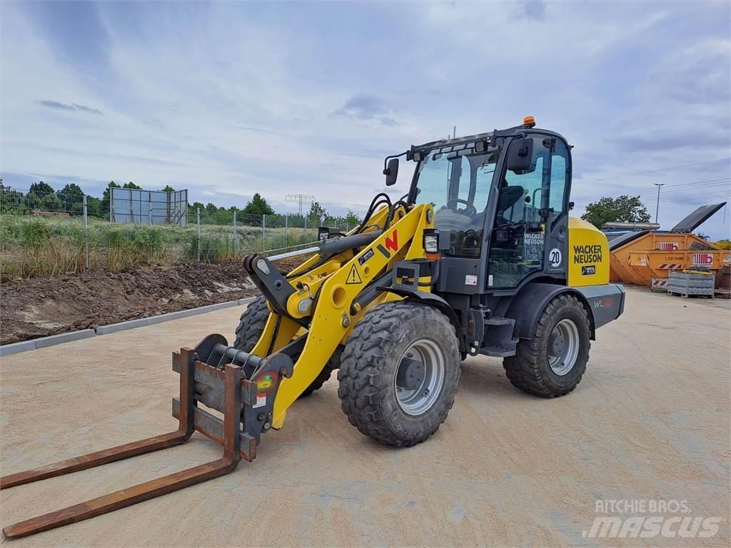 Wacker Neuson WL60 Wheel Loaders