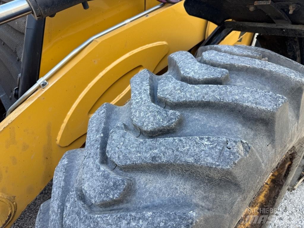 CAT 444 E Backhoe Loaders