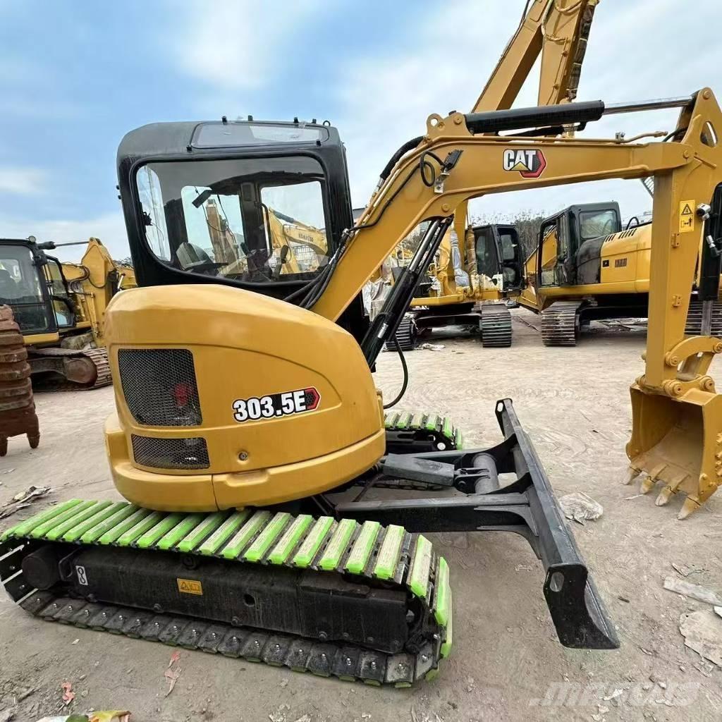 CAT 303.5 E Mini Excavators <7t (Mini Diggers)