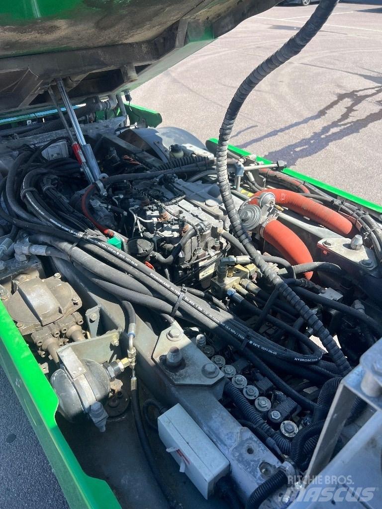Boschung L3 Utility Machines