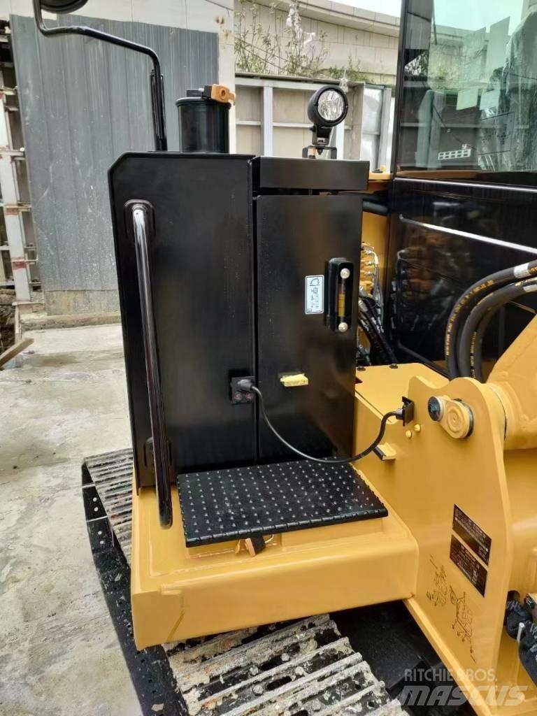 CAT 305.5 Mini Excavators <7t (Mini Diggers)