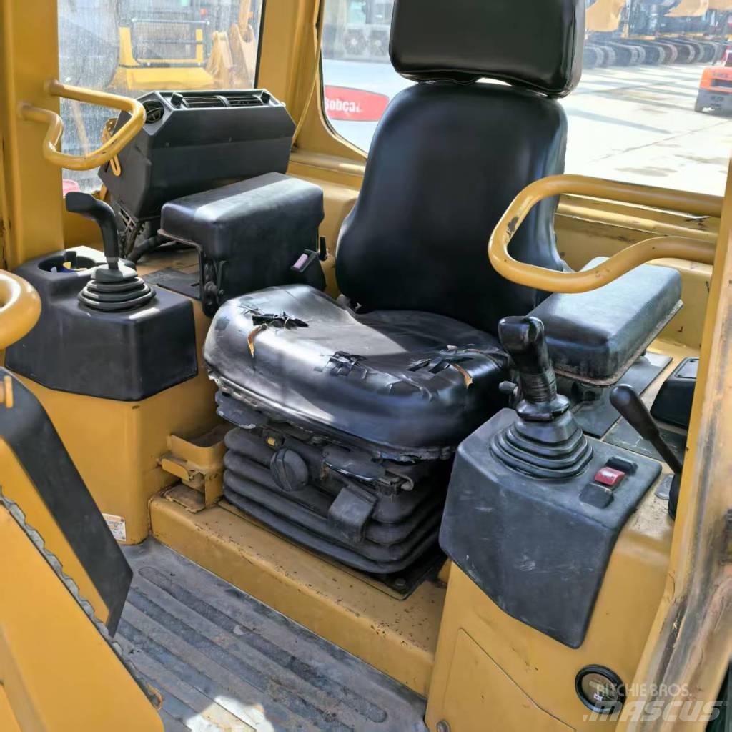 CAT D 5 G LGP Crawler dozers