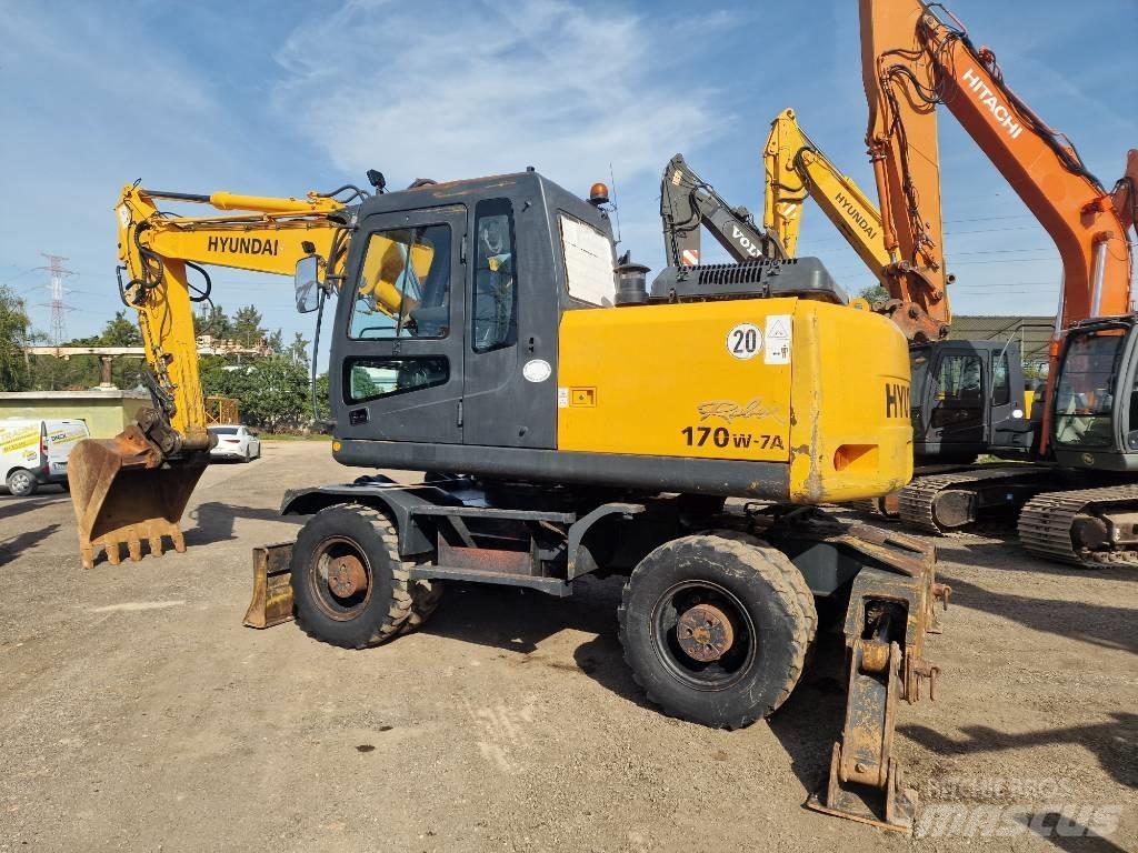 Hyundai R 170 W Wheeled Excavators