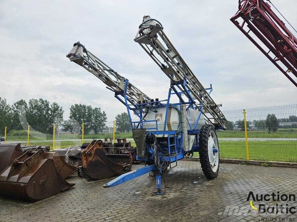 Blanchard TE CENT Trailed sprayers