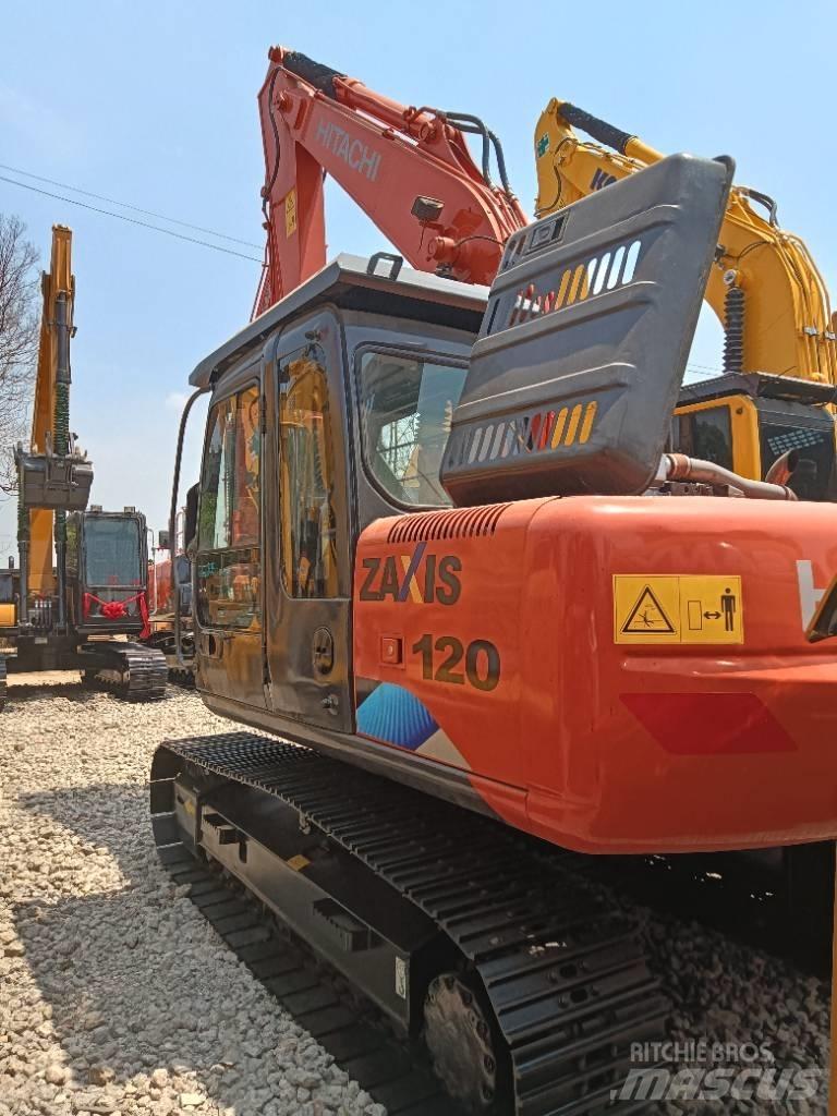 Hitachi ZX 120 Mini excavators  7t - 12t