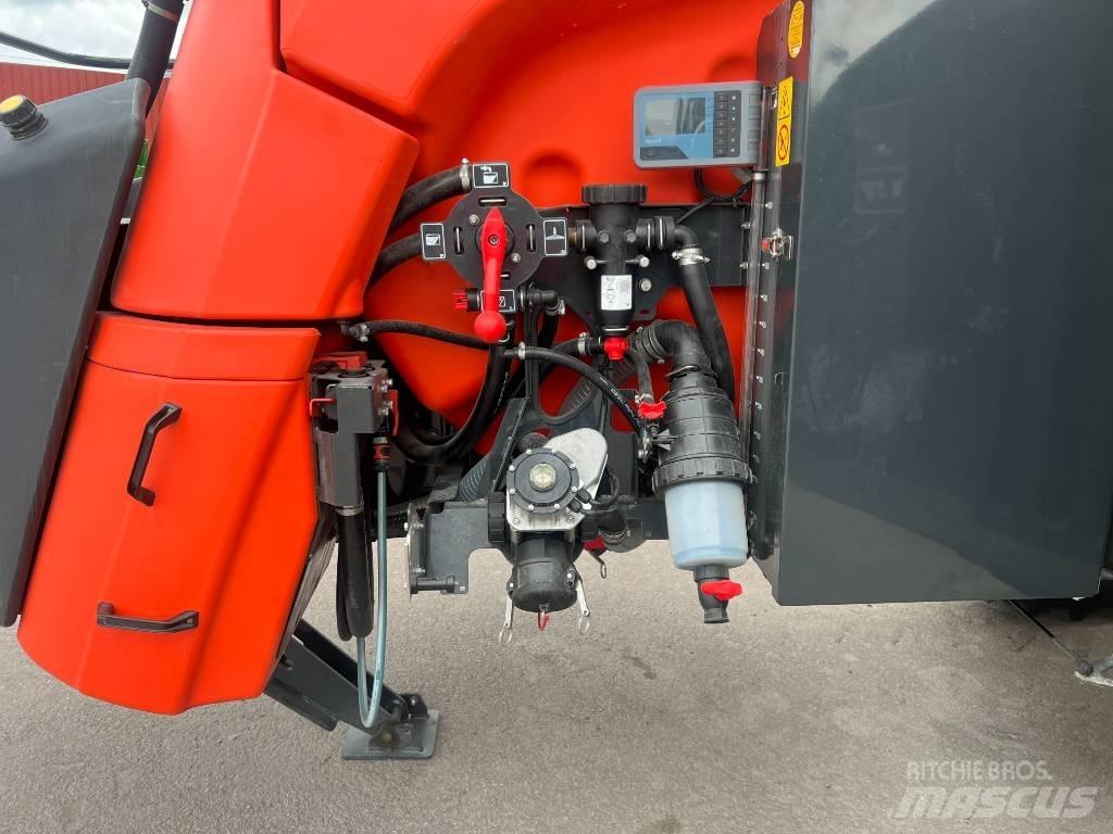 Kubota XTS 4 Trailed sprayers