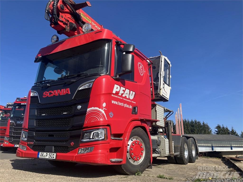 Scania R 590 Log trucks