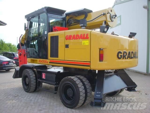 Gradall XL 4300 Wheeled Excavators