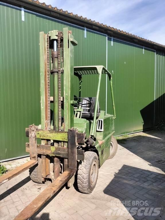 Clark Dcy-50 Diesel Forklifts