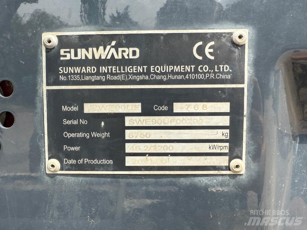 Sunward SWE 90 Mini excavators  7t - 12t
