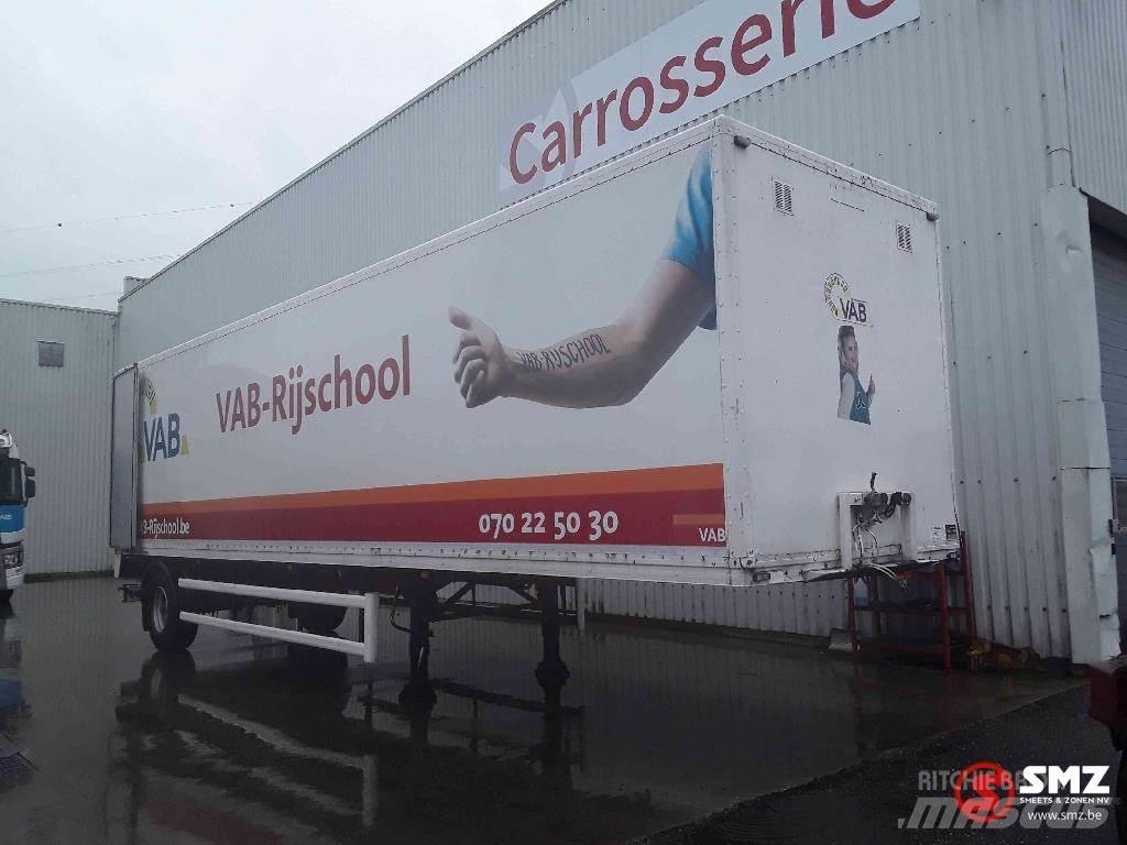 Renders Oplegger Box body semi-trailers