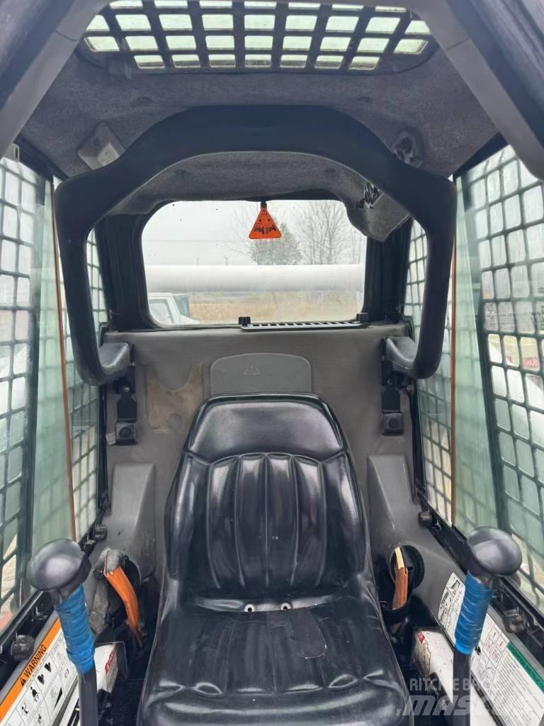 Bobcat S 300 Skid Steer Loaders