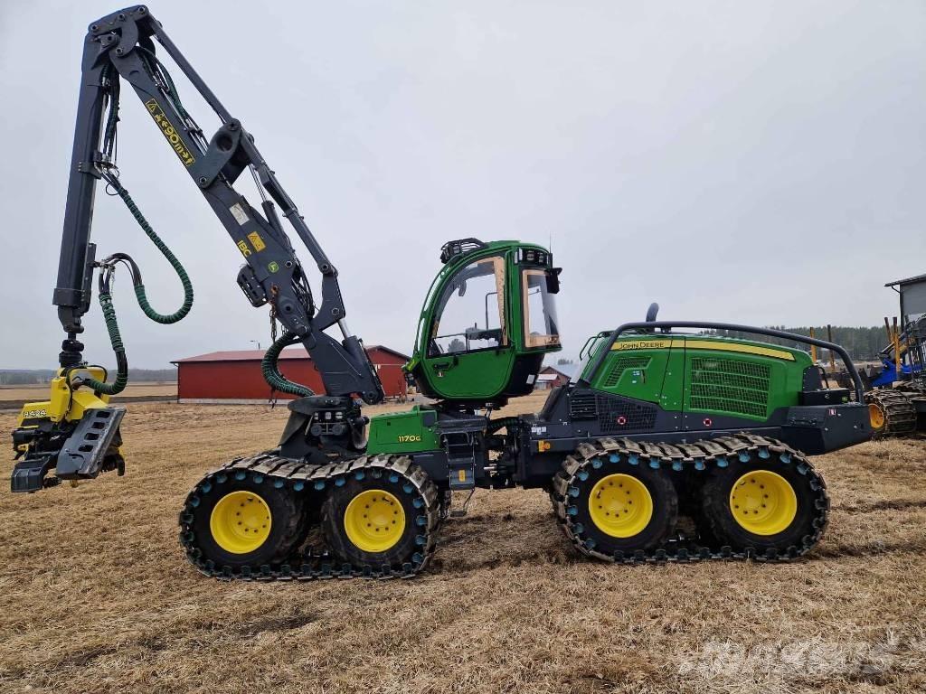 John Deere 1170 G Harvesters
