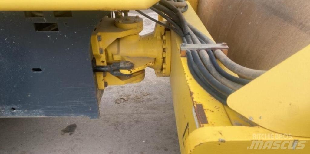 Bomag BW 213 D H-4 Soil Compactors