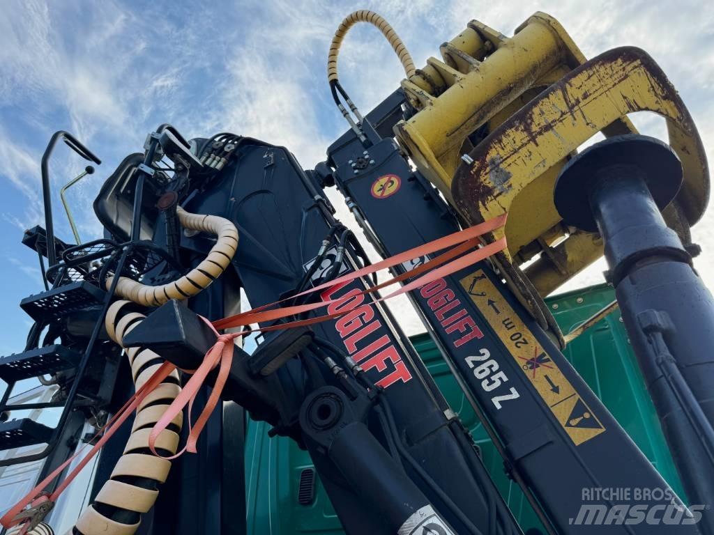  LONGLIFT 265Z Timber Cranes
