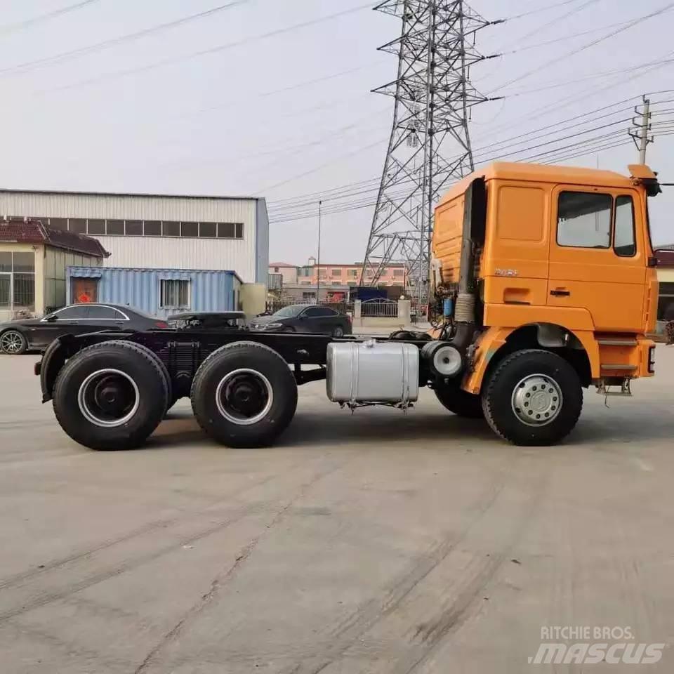 Shacman F 3000 Conventional Trucks / Tractor Trucks