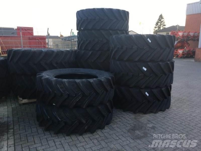 BKT 520/70 R 38 Tires, wheels and rims
