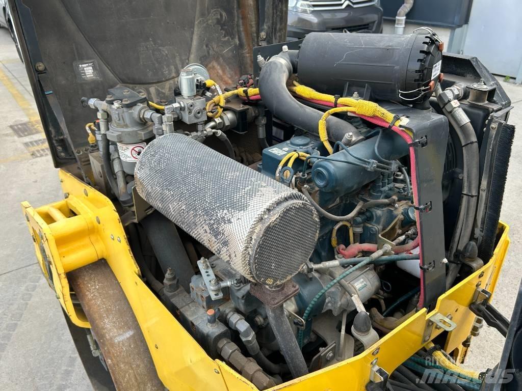 Bomag BW 120 AD-5 Twin drum rollers
