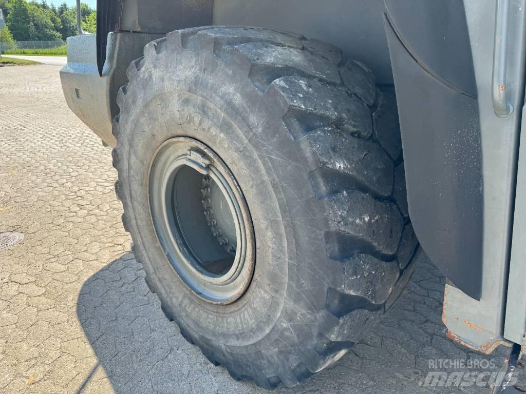 Liebherr L 576 Wheel Loaders