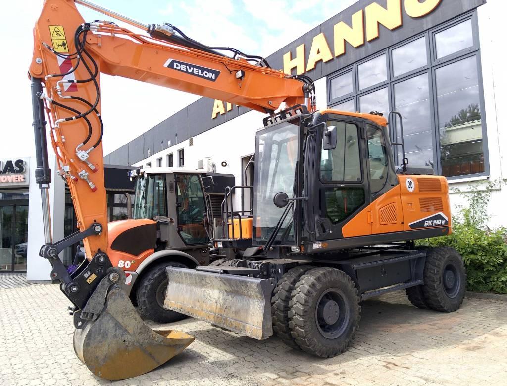 Doosan DX140W-7 Wheeled Excavators