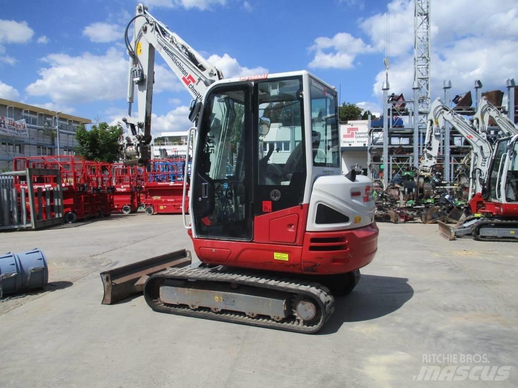 Takeuchi TB240 Mini Excavators <7t (Mini Diggers)