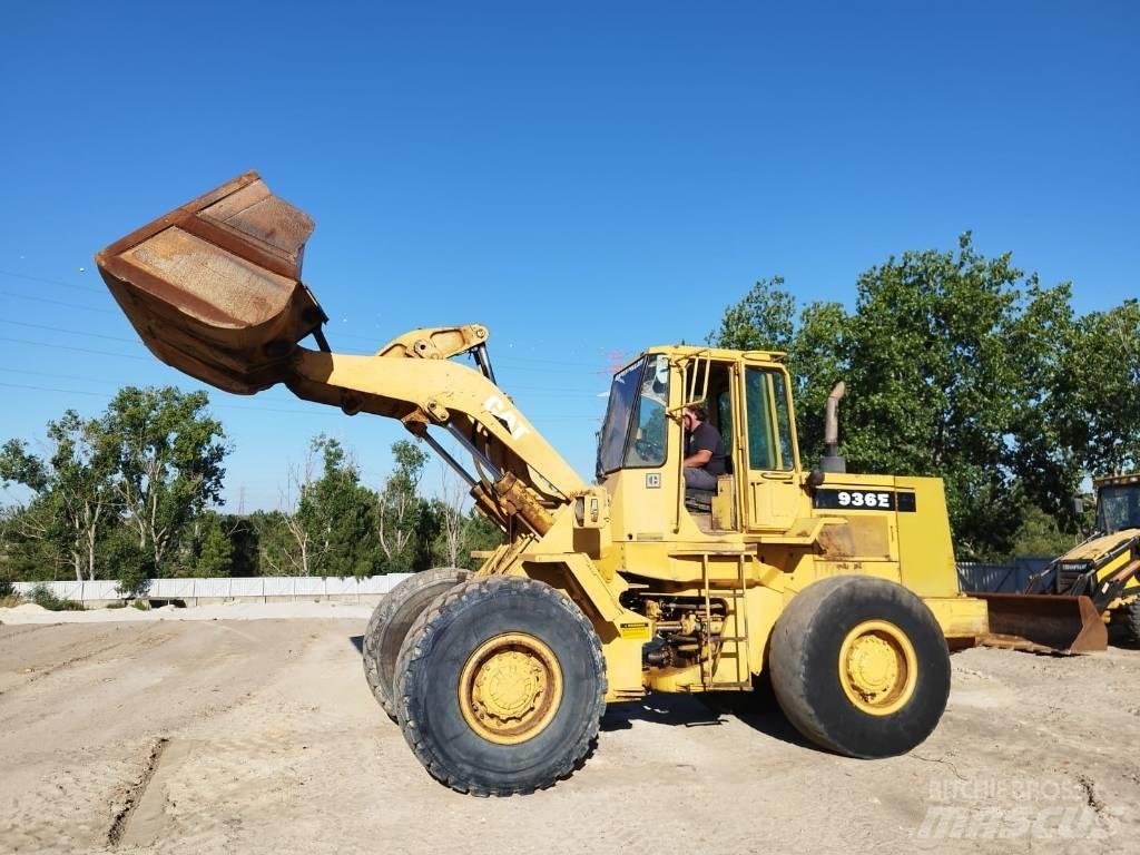 CAT 936 E Wheel Loaders