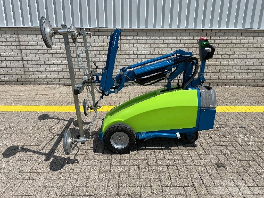 Winlet 350 Mini cranes