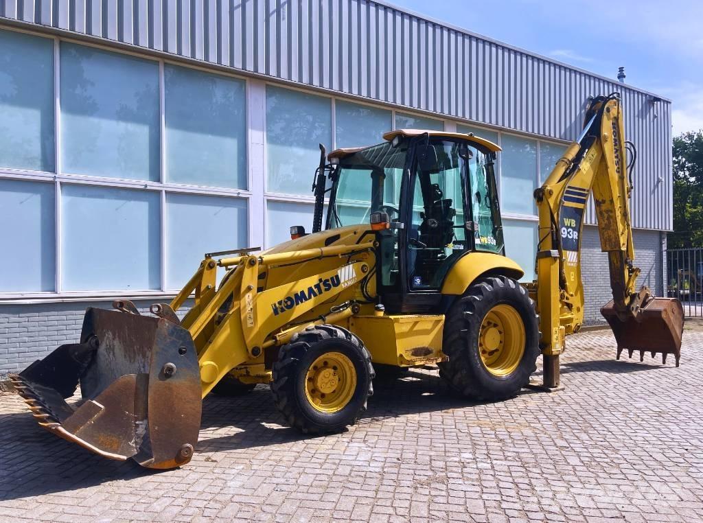 Komatsu WB 93 R-5 Backhoe Loaders