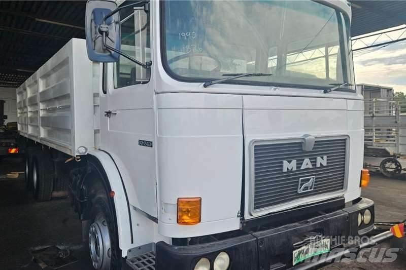 MAN 30-240 Other Trucks