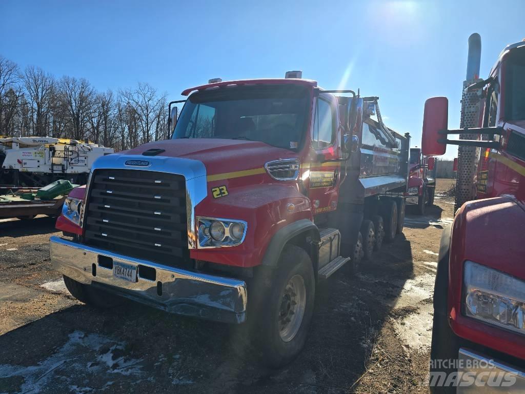 Freightliner SD 114 Dump Trucks