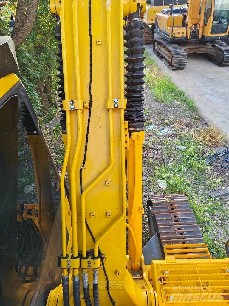 Komatsu PC 130-7 Crawler Excavators
