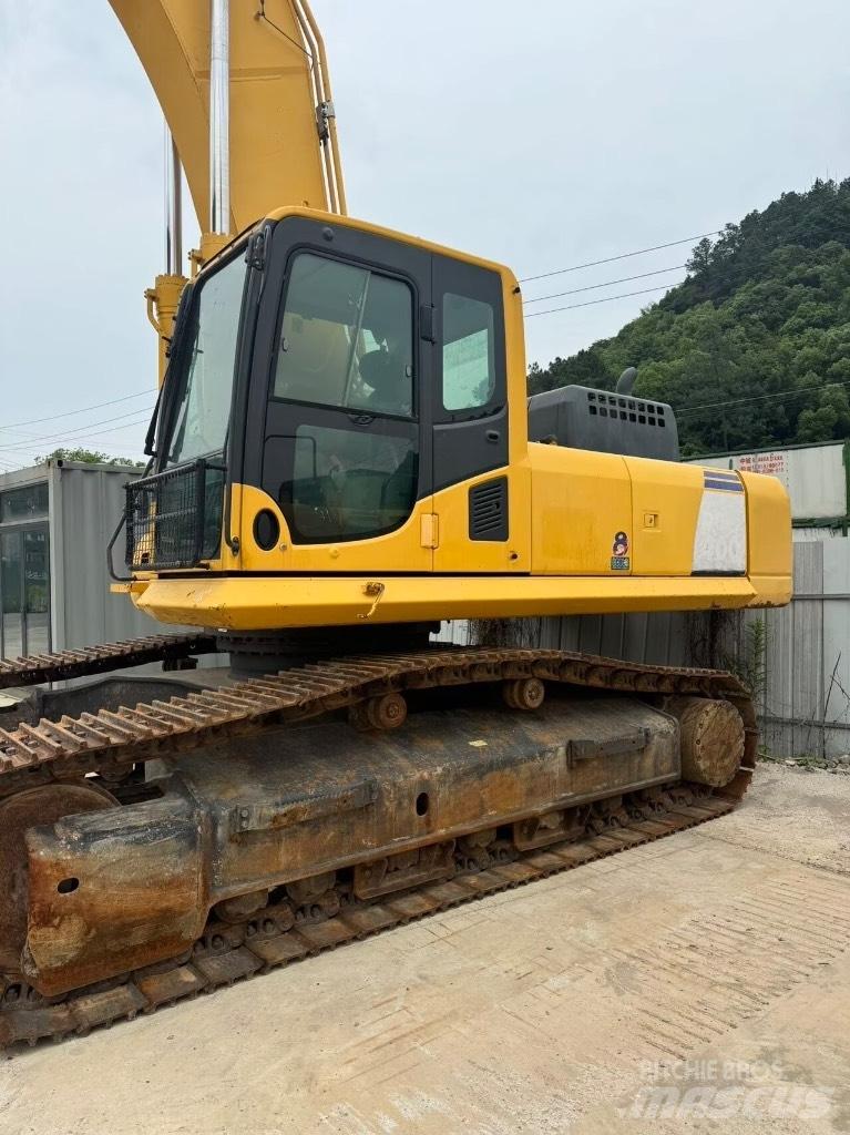 Komatsu PC 400-8 Crawler Excavators