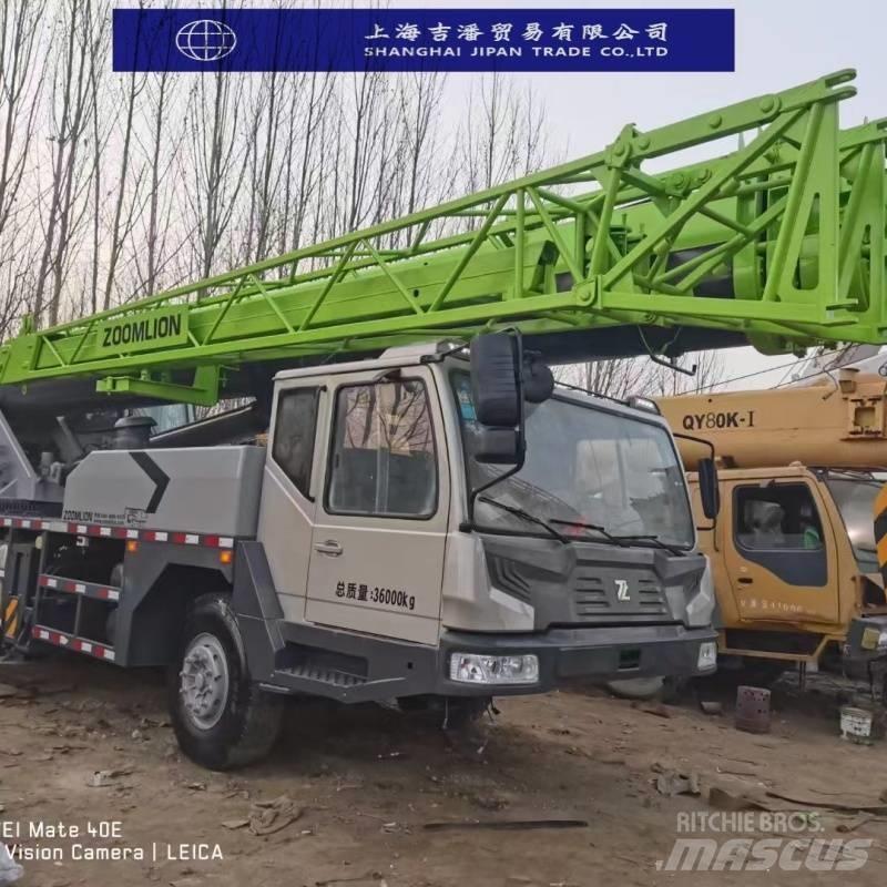 Zoomlion ZTC 550 Mobile and all terrain cranes