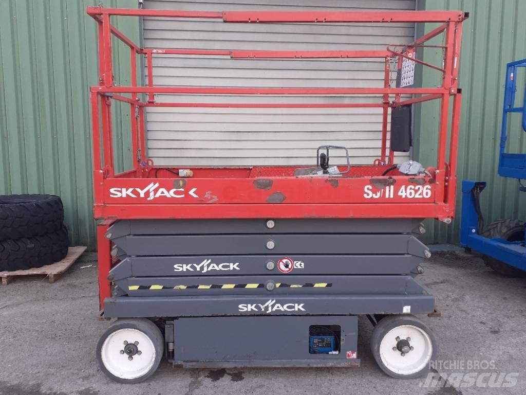 SkyJack SJ 4626 Scissor Lifts