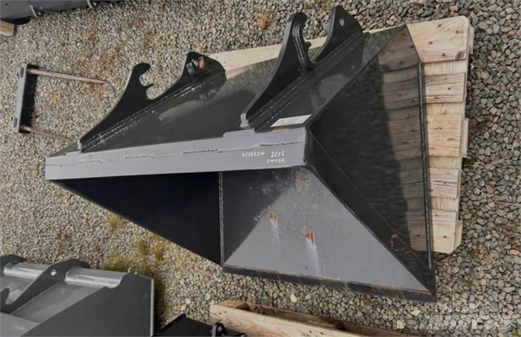 Schäffer 1m, 493l Farm Equipment - Others