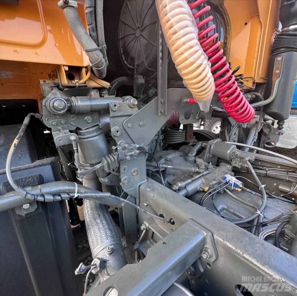 Howo 371 Conventional Trucks / Tractor Trucks