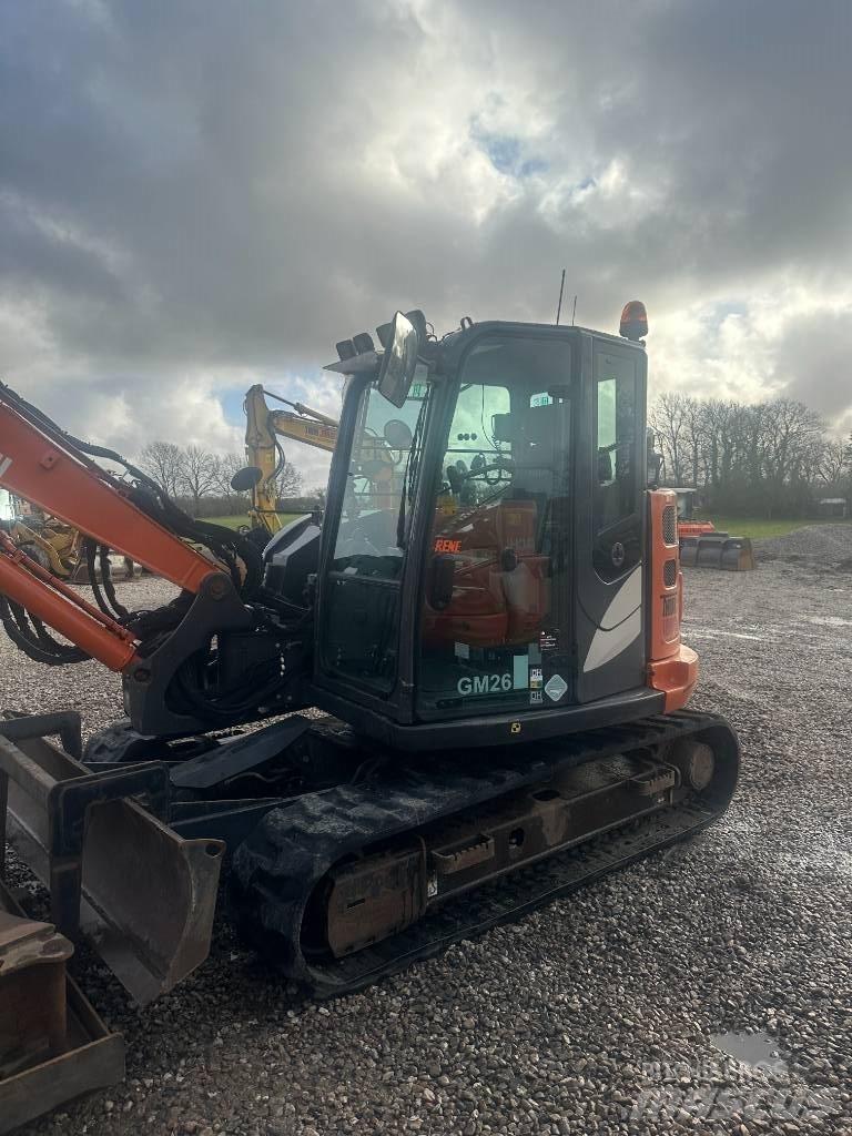 Hitachi ZX 85 USB-6 Mini excavators  7t - 12t
