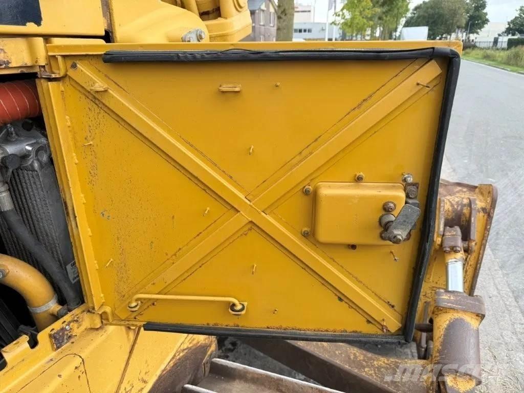 CAT D6T XW Crawler dozers