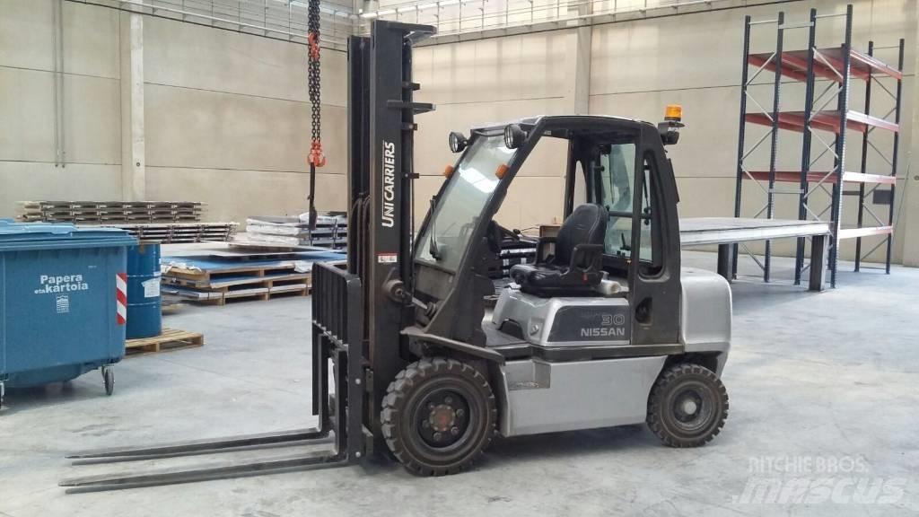 Nissan FGD02A30Q Diesel Forklifts