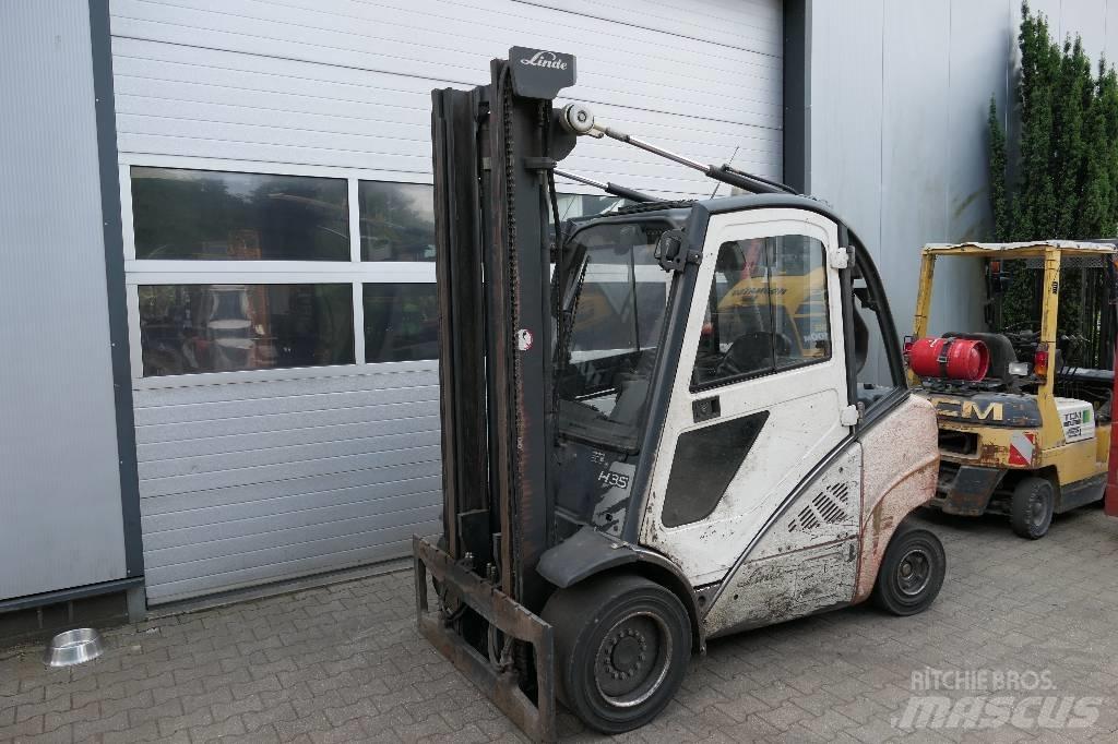 Linde H 35 D - 01 Diesel Forklifts