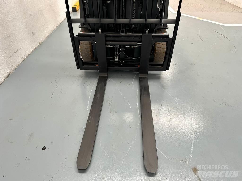  CPD15TVL Electric Forklifts