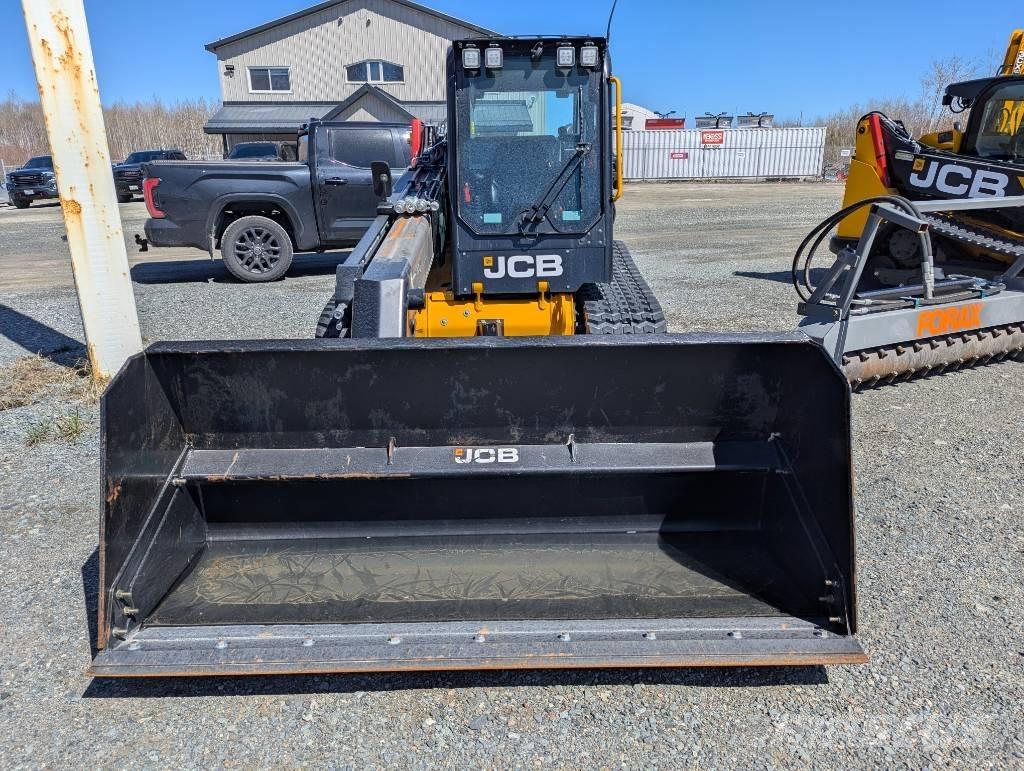 JCB 3TS-8T Skid Steer Loaders