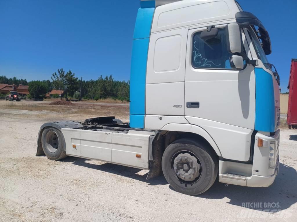 Volvo 480 Conventional Trucks / Tractor Trucks