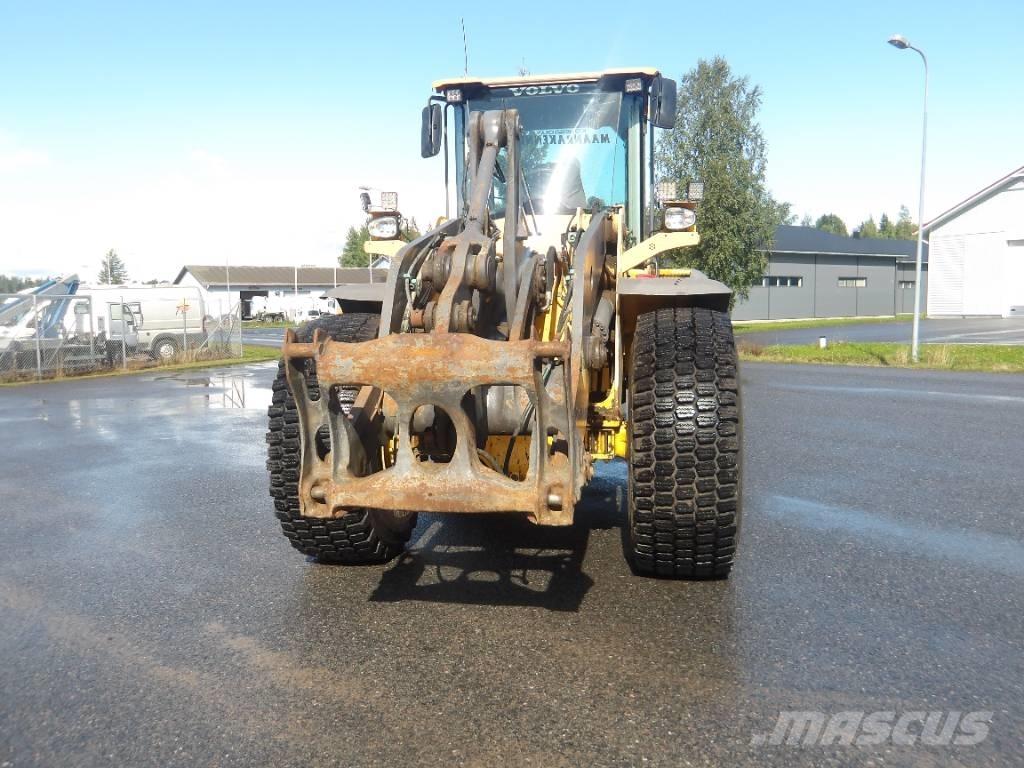 Volvo L 110 E Backhoe Loaders