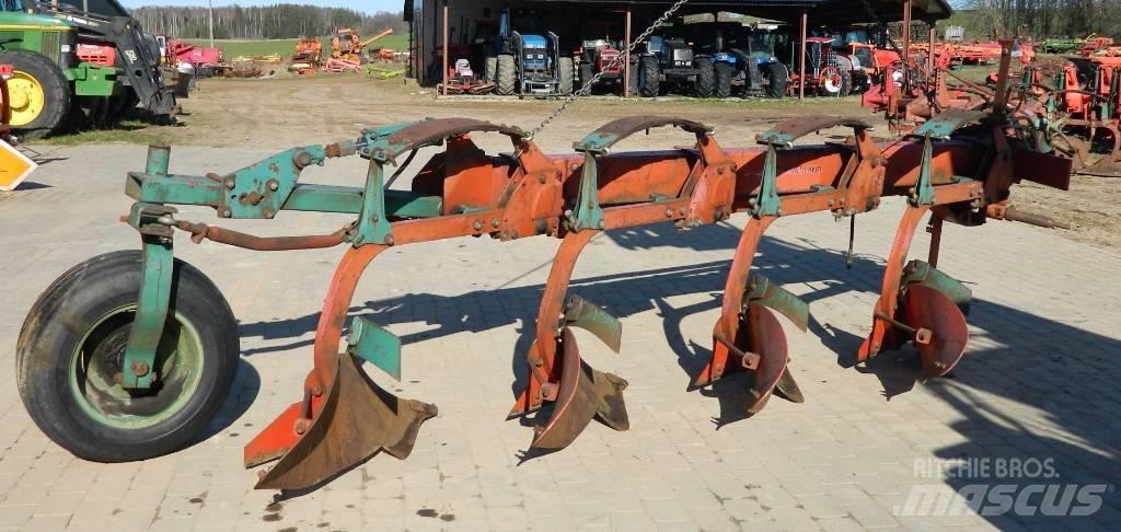 Kverneland 4 Plows