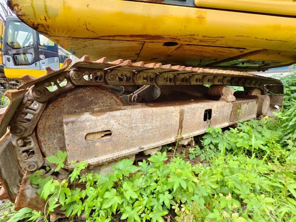 Komatsu PC 70-8 Crawler Excavators