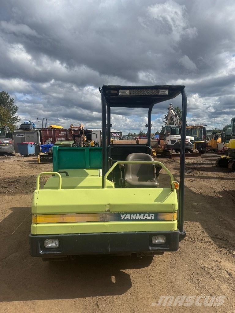 Yanmar C 30 Tracked Dumpers